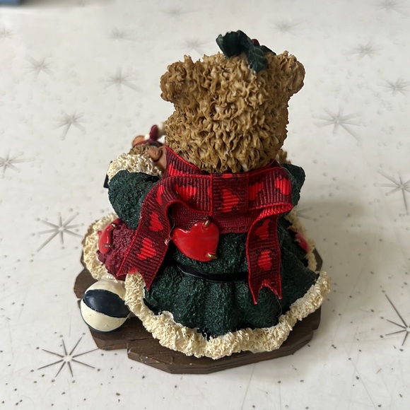 Vintage Limited Edition Heart Patch Place Young’s Incorporated Resin Bear - Picture 2 of 4